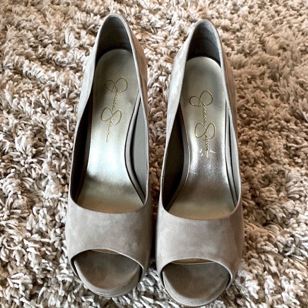 Jessica Simpson Dove Gray Nubuck Peep Toe Platform Pumps. Gently worn.  Size 9.